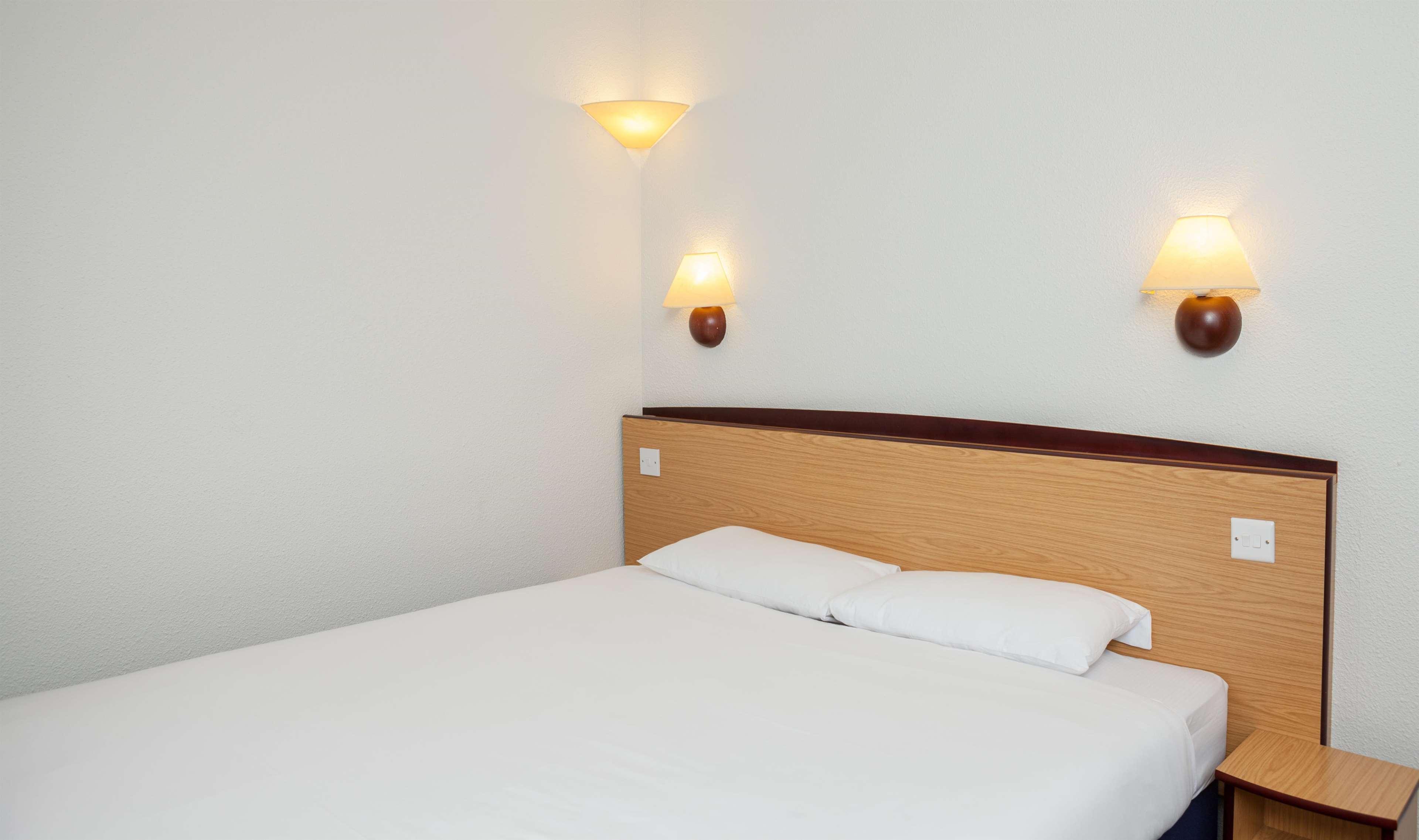 Campanile Hotel Dartford Habitación foto